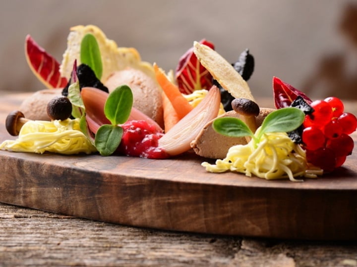Hinh anh buffet vinpearl nha trang menu gia ve gio mo cua9 1